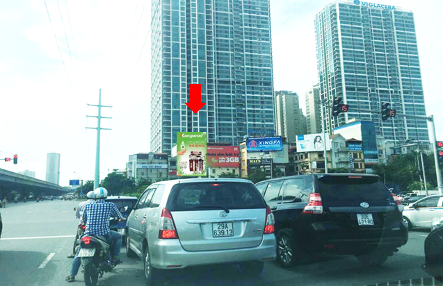 NGÃ TƯ TRẦN DUY HƯNG – THĂNG LONG NUMBER 1
