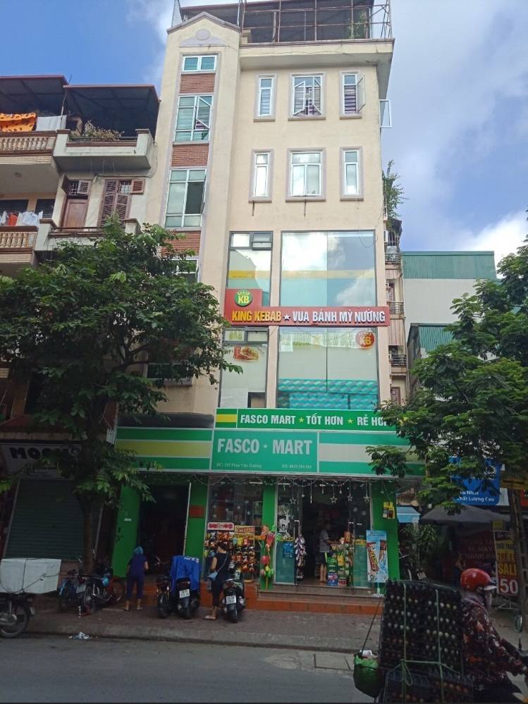 ngã 4 trần quốc hoàn ,phan văn trường,Cần cho thuê đặt biển quảng cáo trên tầng thượng tòa nhà